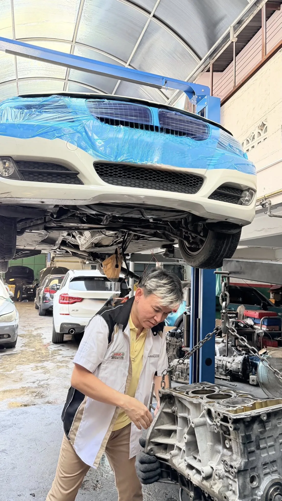 BMW 320i E90 โอเวอร์ฮอลเครื่องยนต์ N46 แก้ปัญหาอาการกินน้ำมันเครื่องและควันขาว