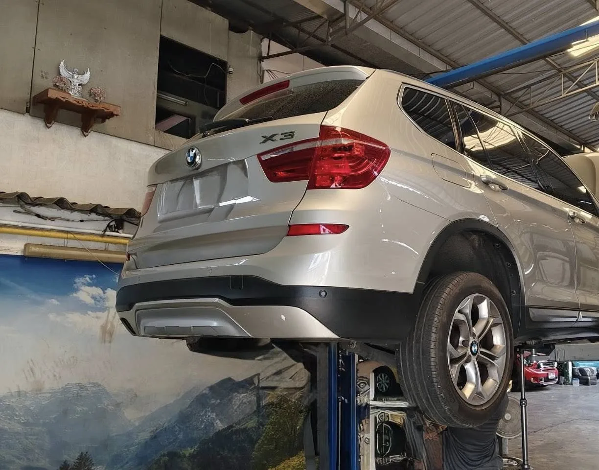 BMW X3 F25 ไฟ Drivetrain Warning แสดงผล พร้อมอาการเสียงดังจากระบบขับเคลื่อน 4 ล้อ (xDrive)